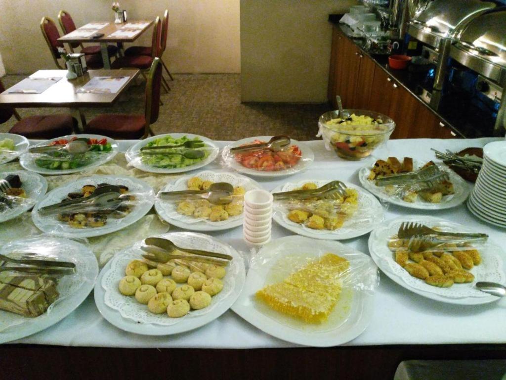 Tac Mahal Hotel Istanbul Bagian luar foto